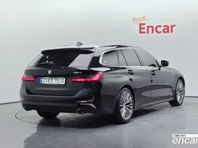 2022 BMW 3-Series 320i Touring Luxury, фото 1, лот 10108549