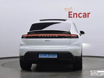 2025 Porsche Macan Base, фото 4, лот 10169903
