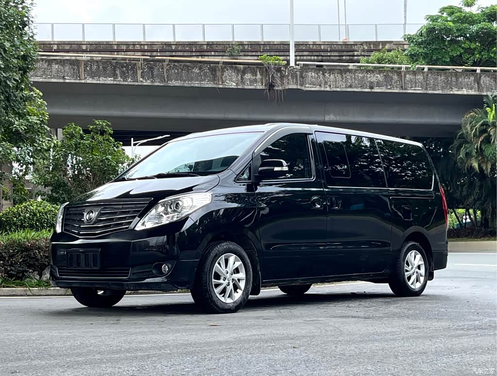 2021 Forthing Lingzhi PLUS 2.0L Manual Luxury 7-Seater, фото 1, лот 10413834