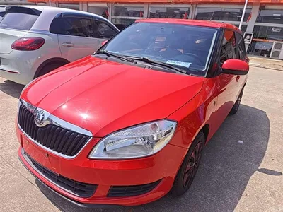 2014 Škoda Fabia 1.4L Automatic Crystal Edition, фото 1, лот 10348146