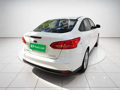 2017 Ford Focus Sedan 1.6L Manual Comfort Smart Edition, фото 4, лот 10387916