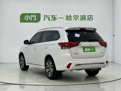 2021 Mitsubishi Outlander Facelift 2.0L 2WD Premium Edition 5-Seater, фото 4, лот 10339448
