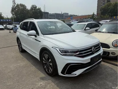 2023 Volkswagen Tiguan L 330TSI Auto 2WD R-Line Premium Edition, фото 2, лот 10461610