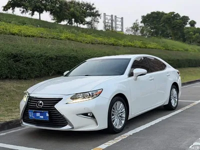 2015 Lexus ES 200 Elite Edition, фото 1, лот 10898667