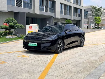 2025 Lynk & Co 10 EM-P 240km Base, фото 1, лот 10315643
