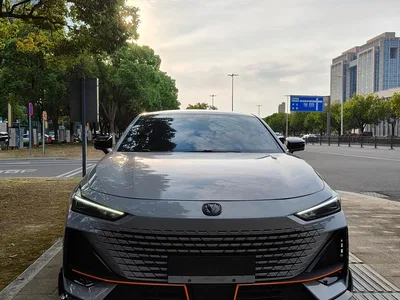 2023 Changan UNI-V 1.5T Sport Edition, фото 2, лот 10507470