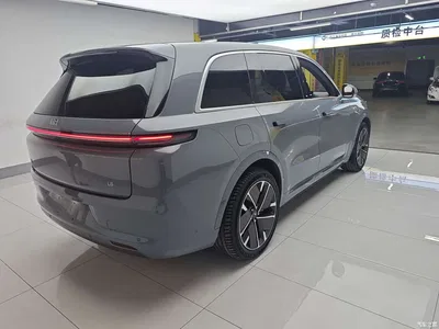 2025 Li Auto Li L8 Ultra Smart Renewal Edition, фото 3, лот 10824330