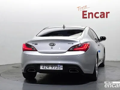2010 Hyundai Genesis 200 Turbo D, фото 4, лот 10121479