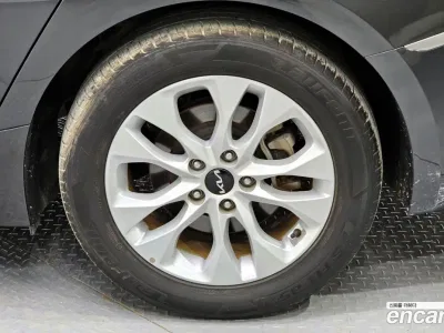 2022 Kia K8 3.5 LPG 2WD, фото 4, лот 10070781