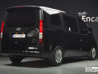 2025 Hyundai Staria Cargo 5-Seater, фото 2, лот 10226608