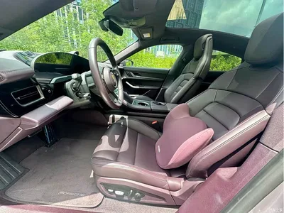 2025 Porsche Taycan, фото 3, лот 10412721