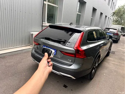 2017 Volvo V90 Cross Country T5 AWD Smart Edition, фото 2, лот 10598128