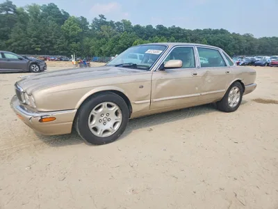 1998 JAGUAR XJ8, фото 1, лот 11147188