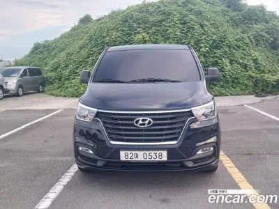2021 Hyundai Starex Van 3-Seater, фото 2, лот 10219013