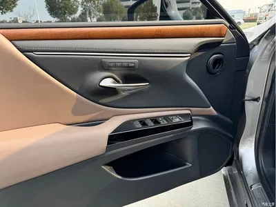 2024 Lexus ES 200 Premium Edition, фото 4, лот 10314877