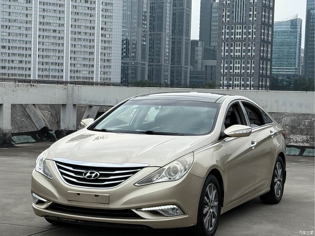 2013 Hyundai Sonata 2.0L Automatic Luxury Edition, фото 1, лот 11214577