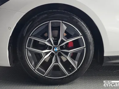 2026 BMW 5-Series 520i Special Edition, фото 4, лот 10192177