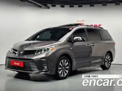 2018 Toyota Sienna 3.5 AWD, фото 1, лот 10034164