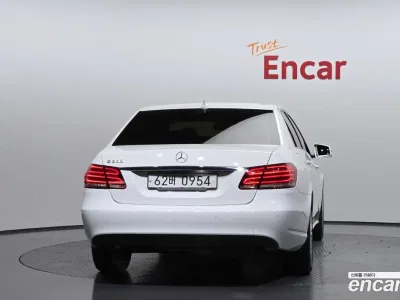 2016 Mercedes-Benz E-Class E300 Elegance, фото 4, лот 10074418
