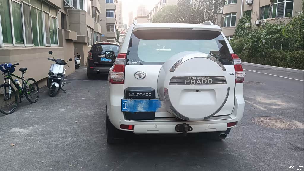 2014 Toyota Prado (Import) 2.7L TX-L Middle East Edition, фото 3, лот 11218083