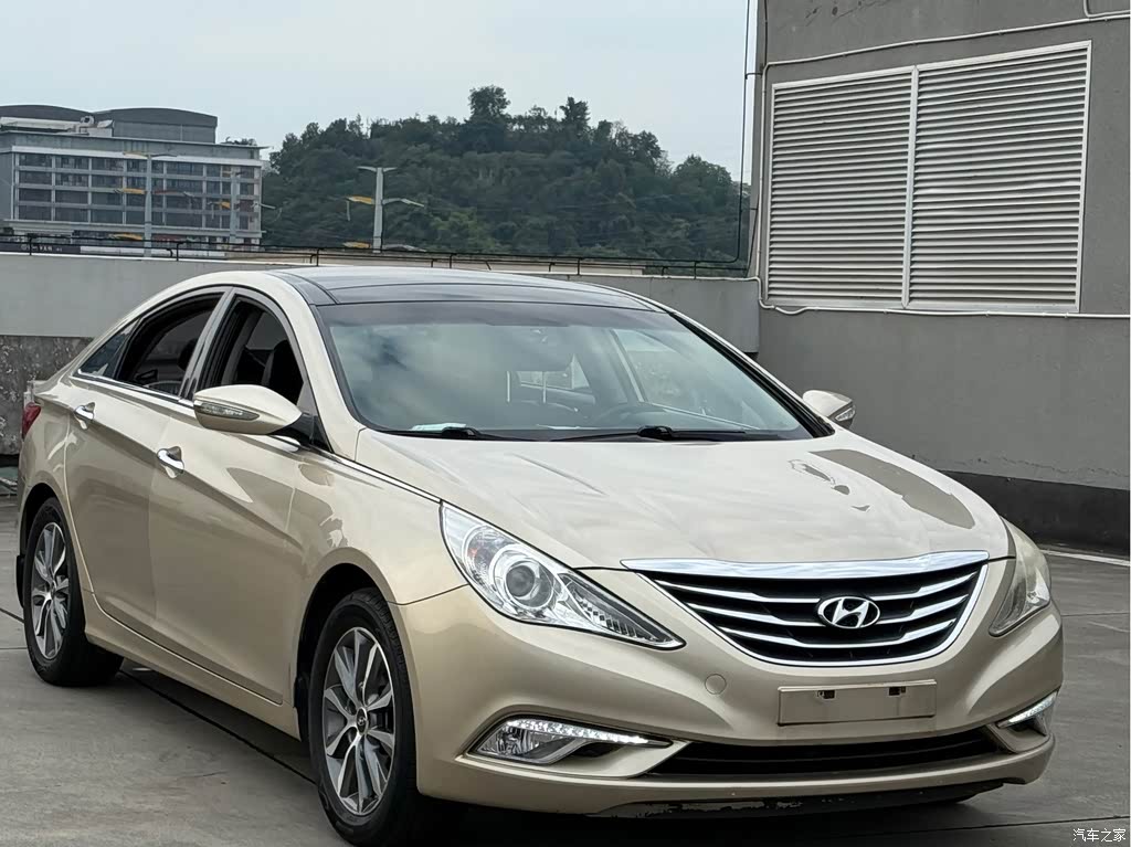 2013 Hyundai Sonata 2.0L Automatic Luxury Edition, фото 3, лот 11214577