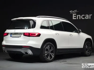 2021 Mercedes-Benz GLB-Class GLB220, фото 1, лот 10056950