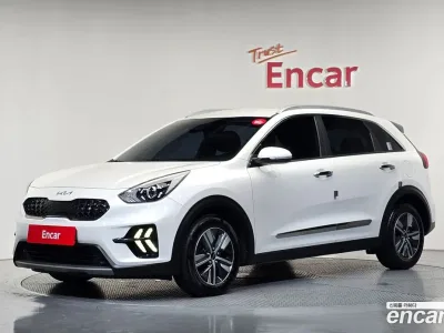 2022 Kia Niro 1.6 HEV, фото 1, лот 11133461
