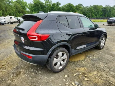 2020 VOLVO XC40 T4 MOMENTUM, фото 3, лот 10877273