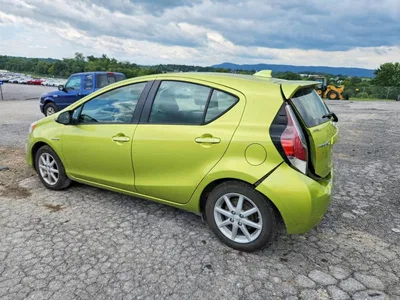 2015 TOYOTA PRIUS C THREE, фото 2, лот 10531756