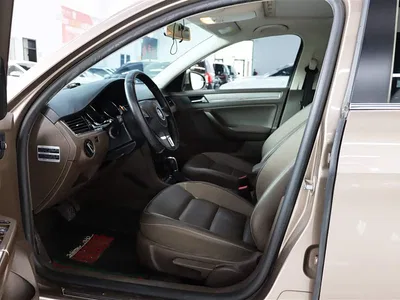 2014 Volkswagen Bora 1.6L Automatic Comfort Edition, фото 4, лот 10471269