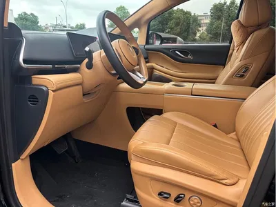 2025 Voyah Auto Voyah Dreamer PHEV AWD Flagship Qian Kun Edition, фото 4, лот 11539878