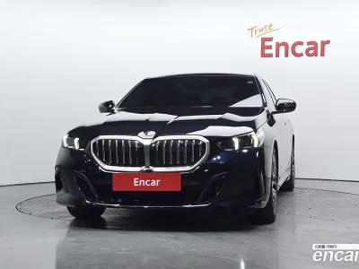 2024 BMW 5-Series 520i M Sport, фото 3, лот 10214960