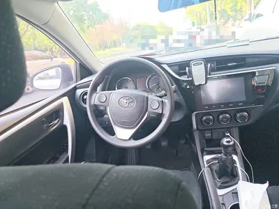 2017 Toyota Corolla Facelift 1.2T Manual GL-i, фото 3, лот 10611022
