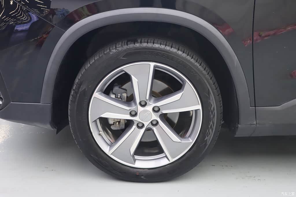 2024 Geely Haoyue L Model 2.0T DCT Luxury, фото 4, лот 10670801