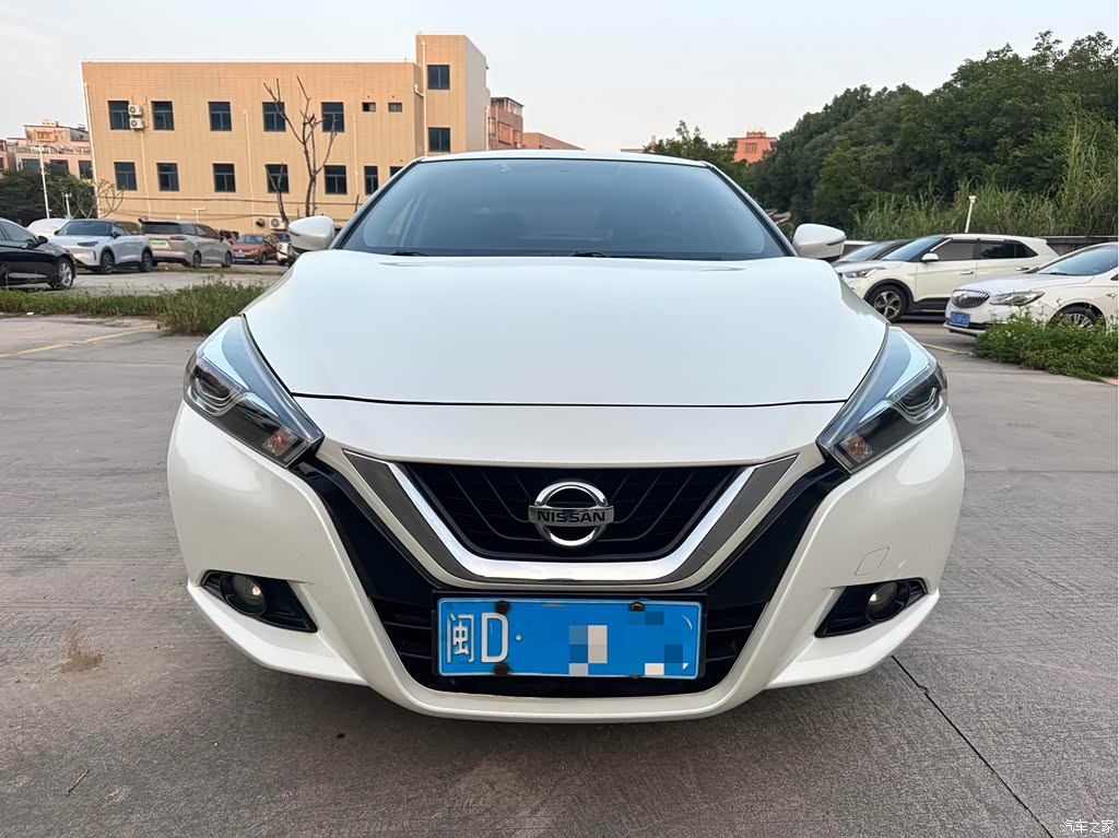 2018 Nissan Bluebird 1.6L CVT Smart Cool Sound Edition, фото 2, лот 11198187