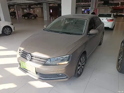 2015 Volkswagen Sagitar 230TSI Manual Luxury, фото 1, лот 10334404