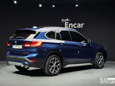 2021 BMW X1 xDrive 20i xLine, фото 1, лот 10064717