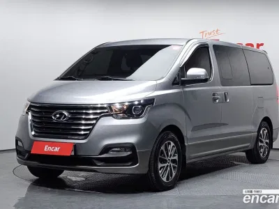 2019 Hyundai Starex Urban 9-Seater, фото 1, лот 10219002