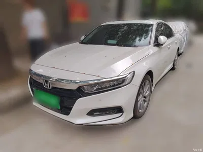 2018 Honda Accord 260TURBO Elite Edition China V, фото 1, лот 10436324