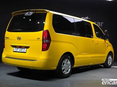 2015 Hyundai Starex 12-Seater Wagon, фото 2, лот 11065115