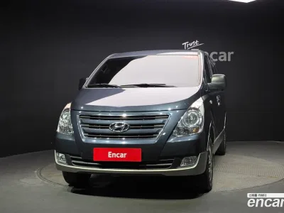 2017 Hyundai Starex 4WD 11-Seater Wagon, фото 2, лот 10193100