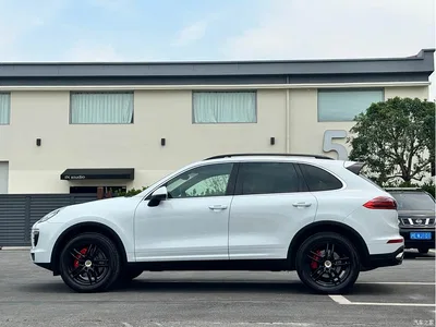 2015 Porsche Cayenne, фото 2, лот 10432953