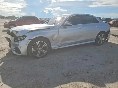2017 MERCEDES-BENZ E 300, фото 1, лот 10838030