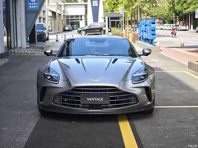 2024 Aston Martin V8 Vantage 4.0T V8 Coupe, фото 2, лот 10241429
