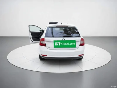 2016 Škoda Skoda Rapid Spaceback Facelift 1.6L Manual Forward Edition, фото 3, лот 11580853