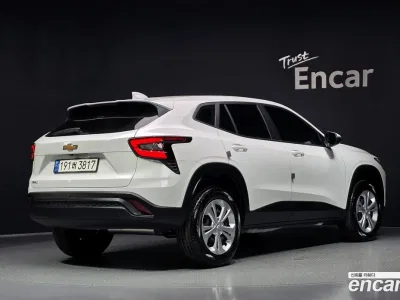2024 Chevrolet Trax 1.2 LS, фото 2, лот 11548223