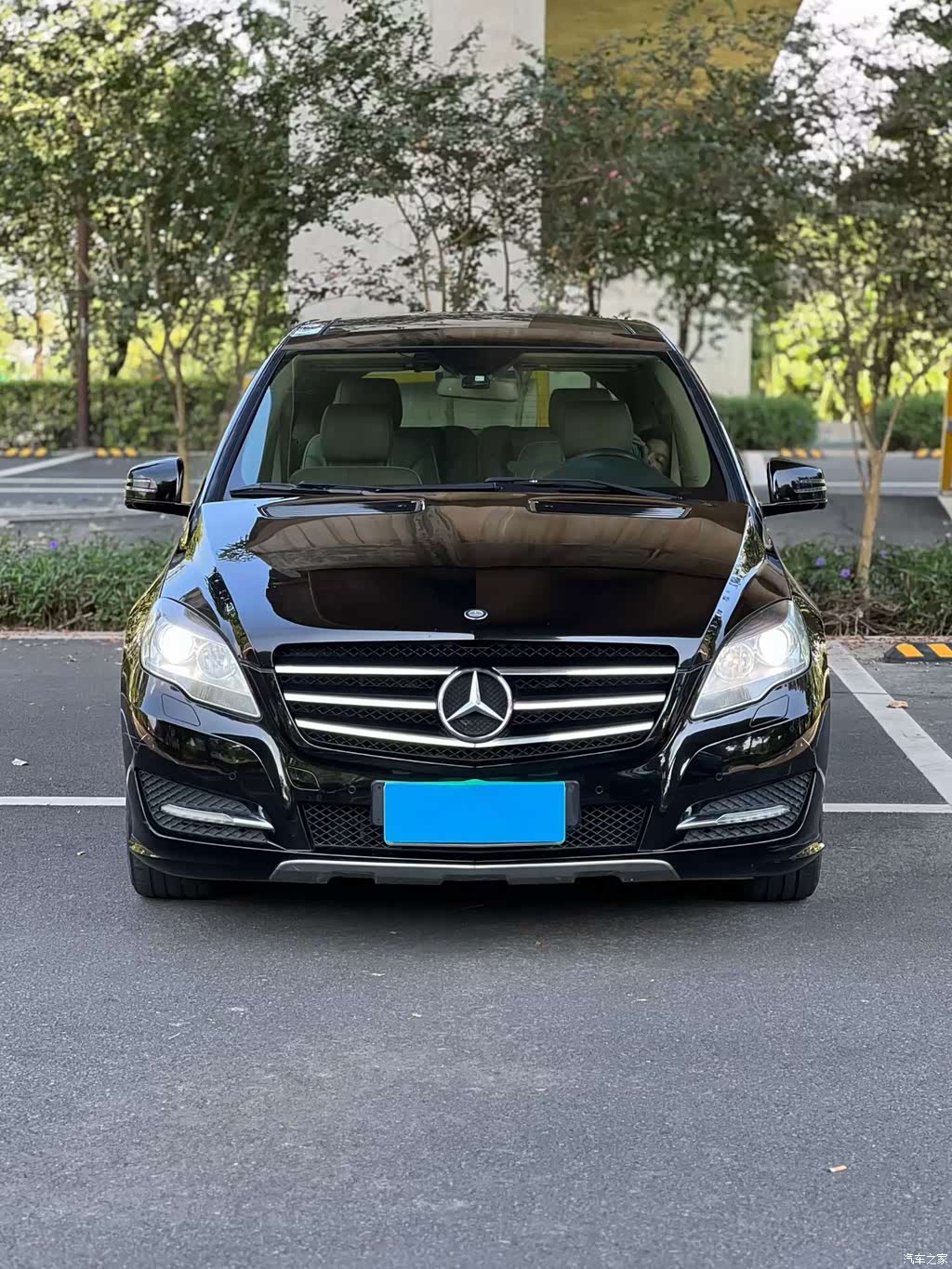 2011 Mercedes-Benz R-Class R 350 L 4MATIC, фото 3, лот 11197703