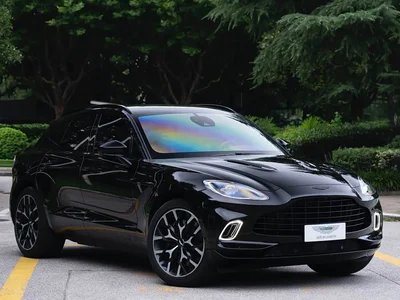2022 Aston Martin DBX 4.0T V8, фото 3, лот 10241120