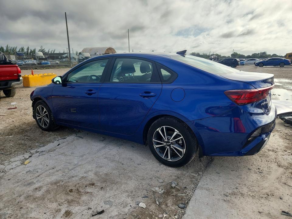 2024 KIA FORTE LXS, фото 2, лот 11207911