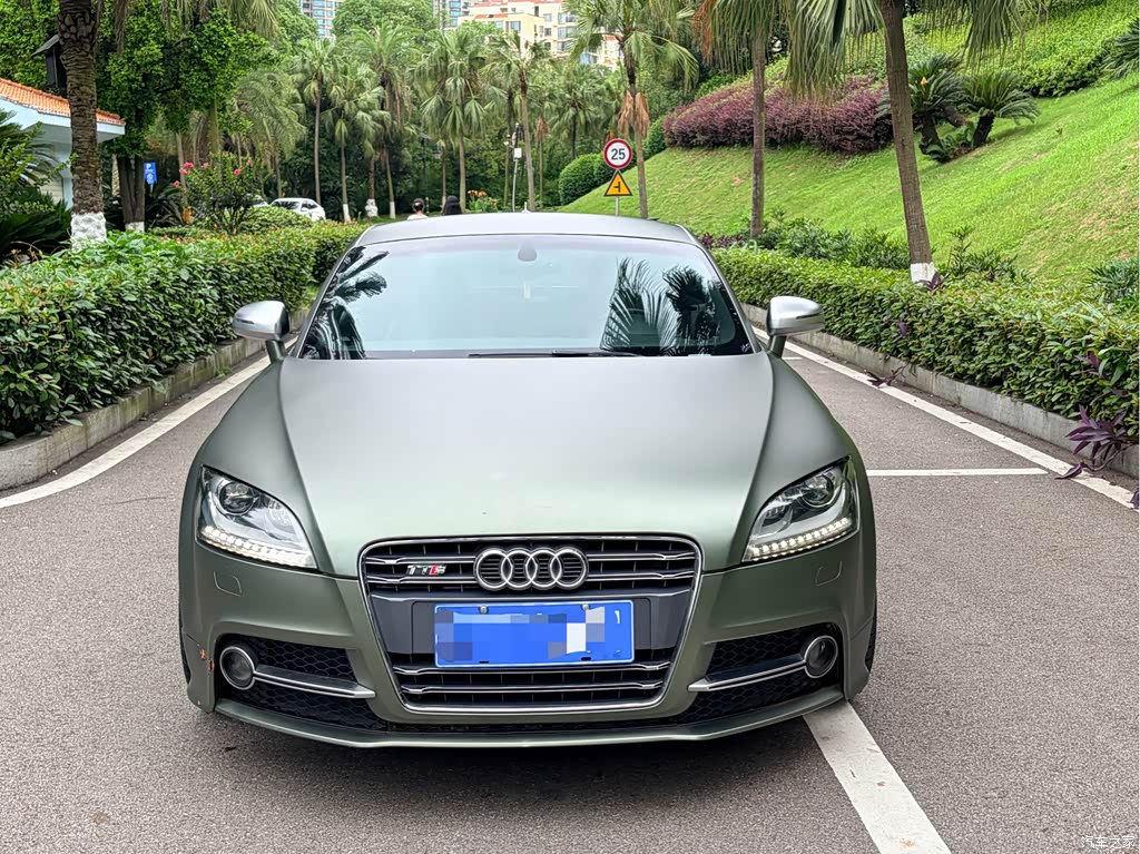 2011 Audi TTS Model TTS Coupe 2.0TFSI quattro, фото 2, лот 10474940